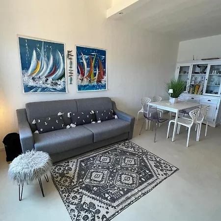 Amazing Sea View Relaxing Stylish Apartment Is Traias Exterior photo